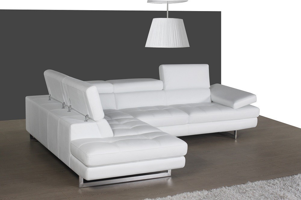 A761 Italian Leather Sectional in Snow White