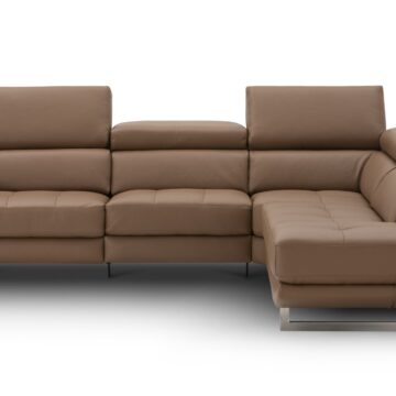 The Annalaise Recliner Leather Sectional in Caramel