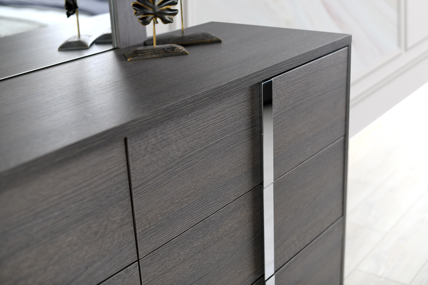 Giulia Bedroom Collection in Matt Grey Oak - Image 10