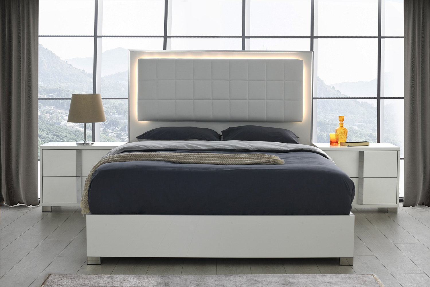 Giulia Bedroom Collection in Gloss White - Image 2