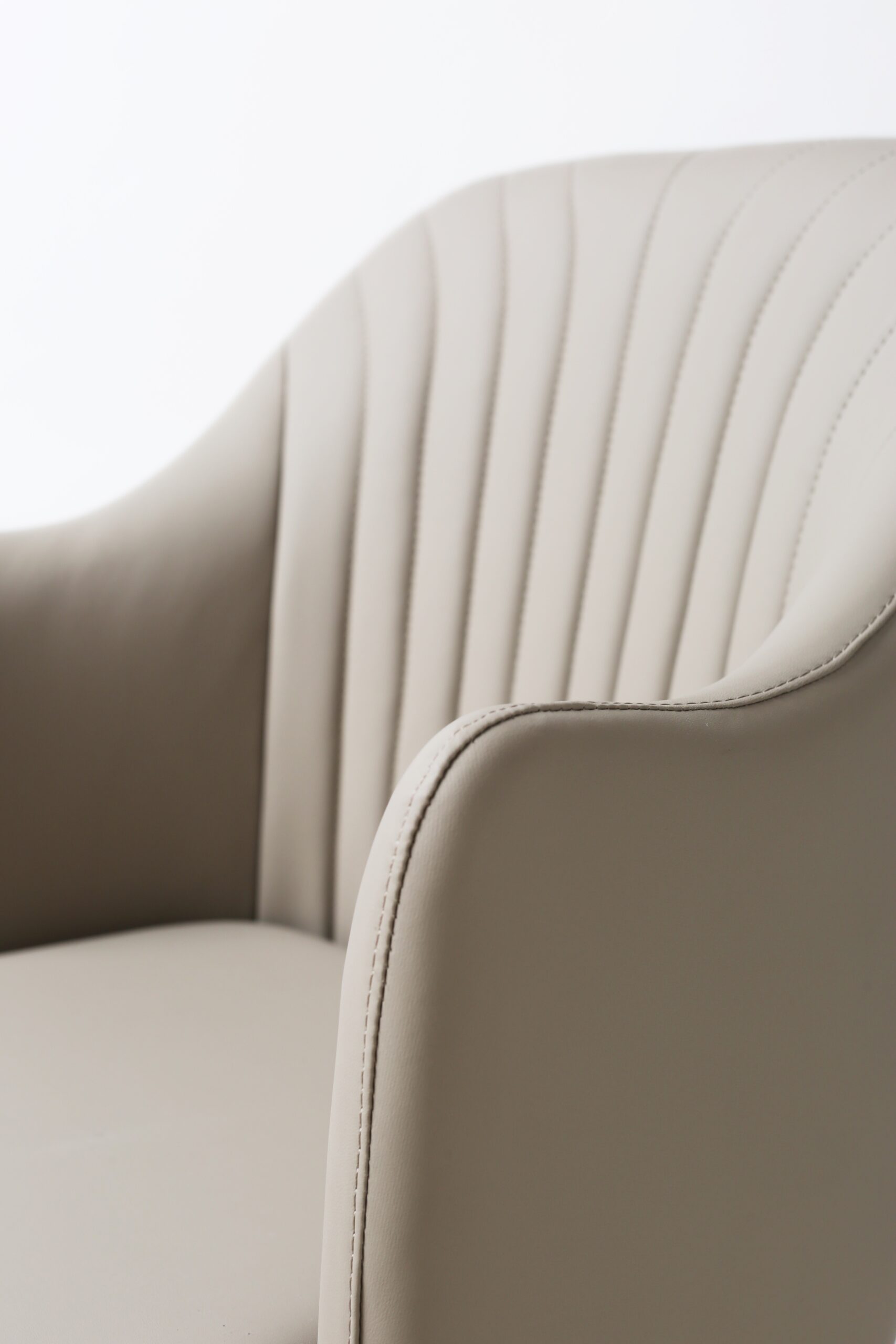 K C418A-58 Beige Barstool - Image 4