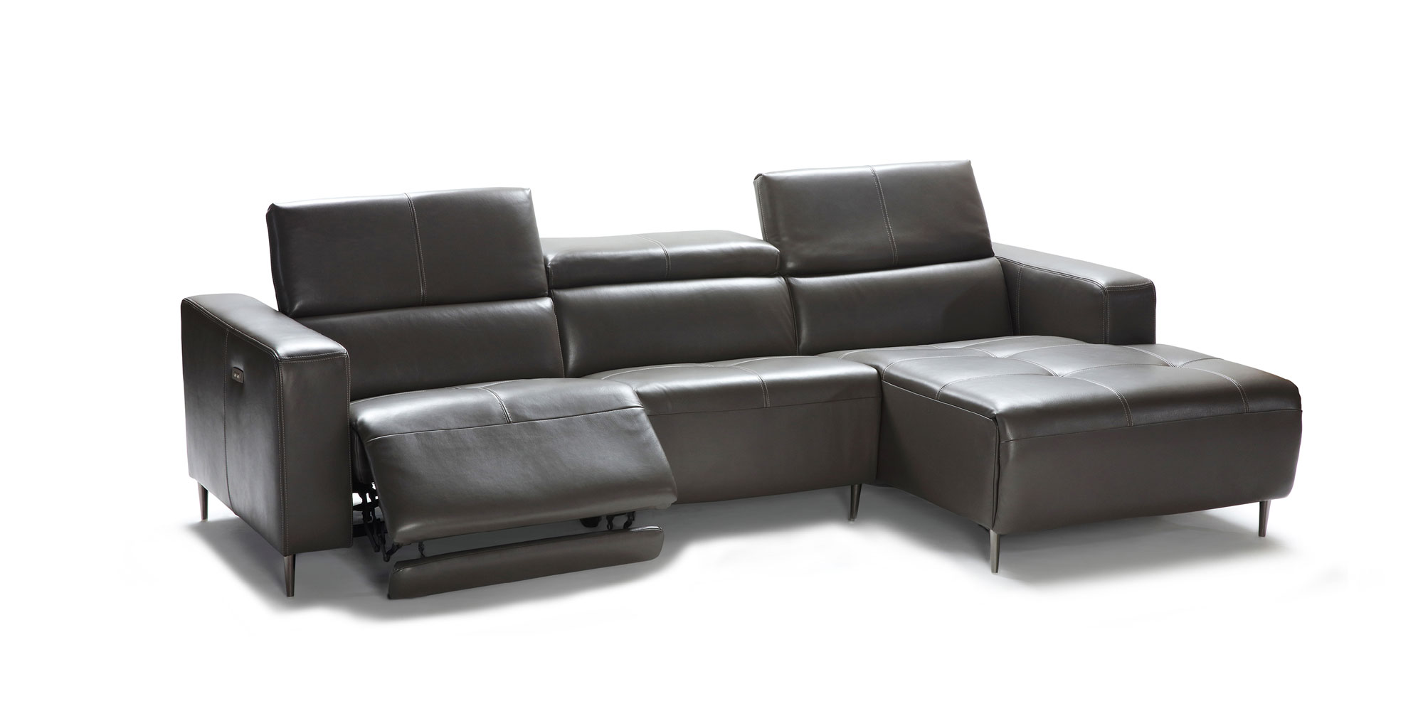 C102R Motion Leather Sectional