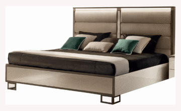 Poesia Queen size Bed