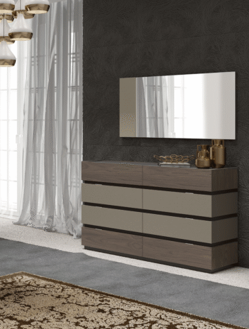 Leo Dresser/Chest