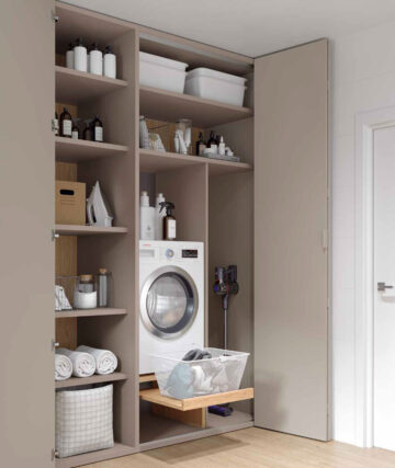 MS 036 Laundry Wardrobe