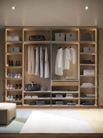 MS 030 Walking closet