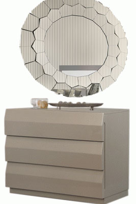 C152 Dresser & E115 Mirror