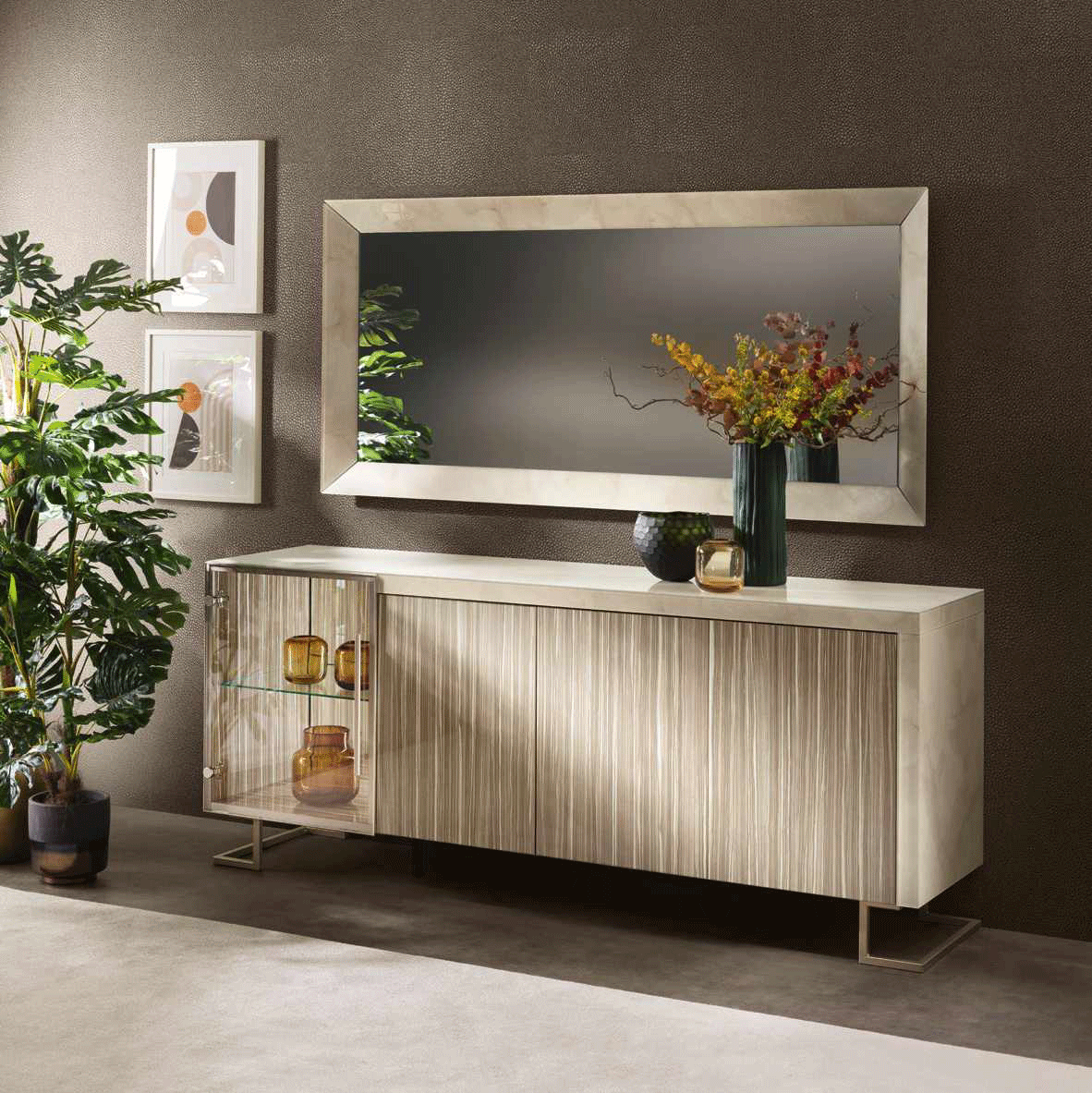 Luce 4 Door Buffet w/ Mirror