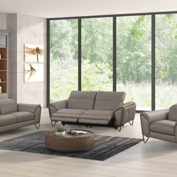 Lavinia w/ electric recliners