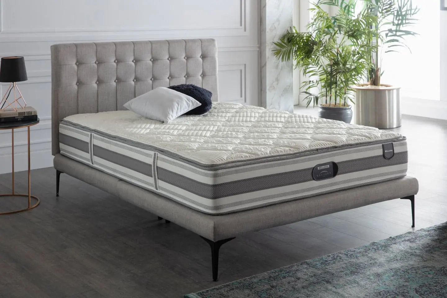 Stratton Bed In A Box — Full / Bell Basic Light Grey